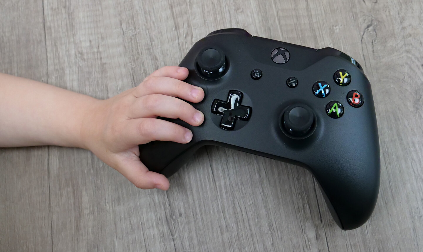 Xbox One X controller